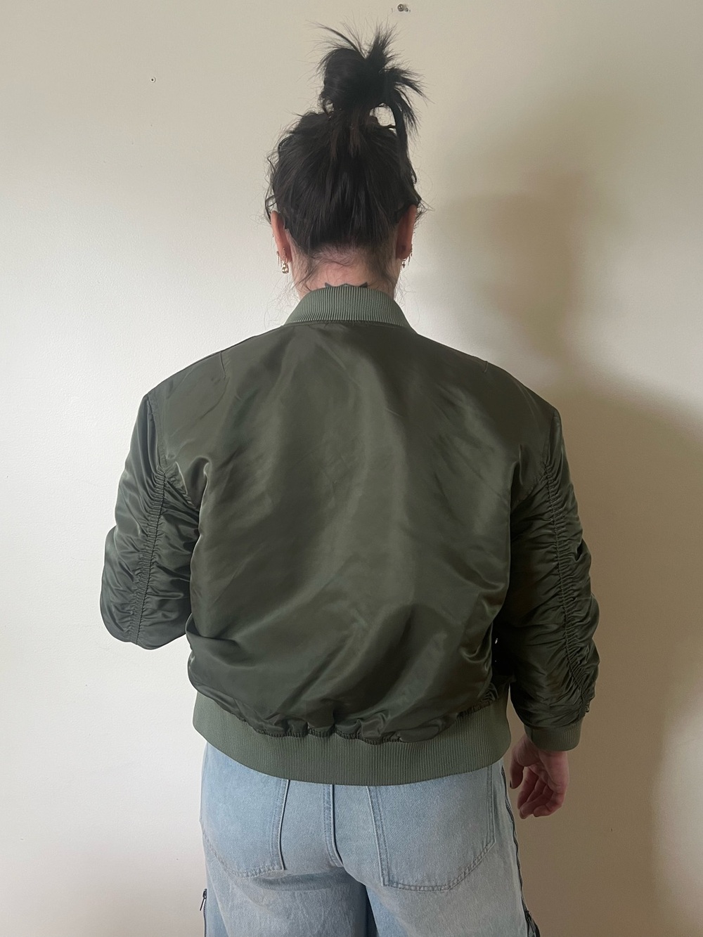 Acne Studios Clea Bomber jacket with Ruched sleeves XXS - Picture 6 of 16